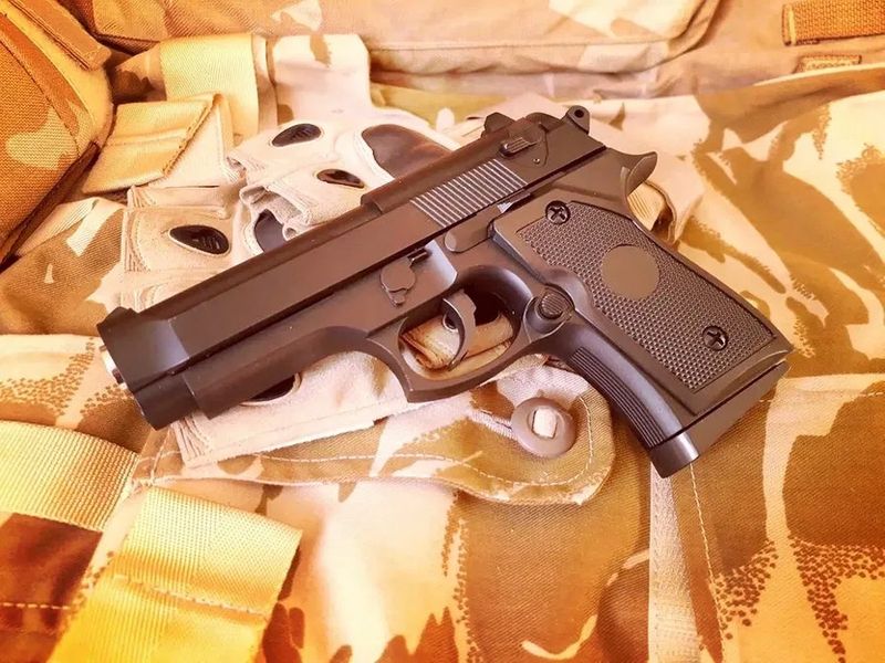 Детский пистолет на пульках ZM 21 Cyma Beretta AirSoft Gun 6мм zm 21 RZ фото